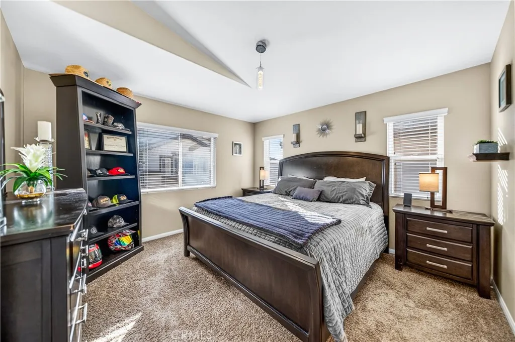 https://cdn.realtyfeed.com/cdn/127/306678486/5601e9704df8fd3e3882baef12cc578d.webp