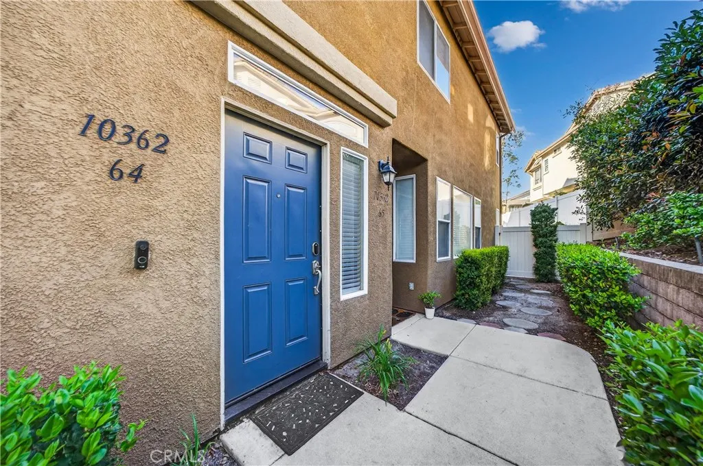 https://cdn.realtyfeed.com/cdn/127/306678486/5df1a6c23a0e94c6cf794eb003308f77.webp