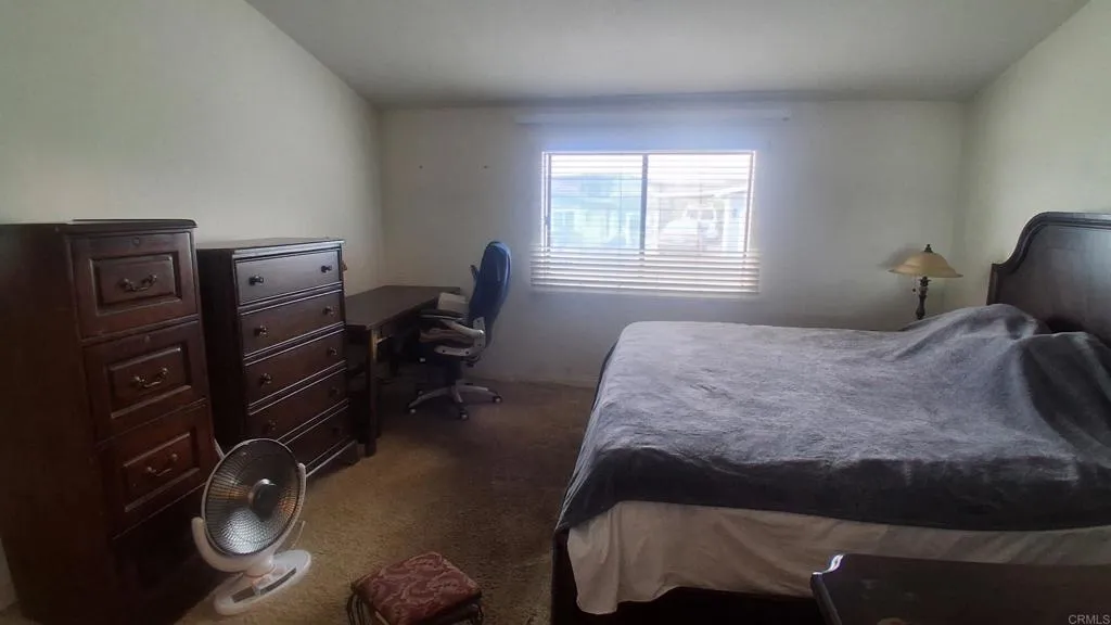 https://cdn.realtyfeed.com/cdn/127/306678520/947ca430e5104ead18f82157f9605255.webp