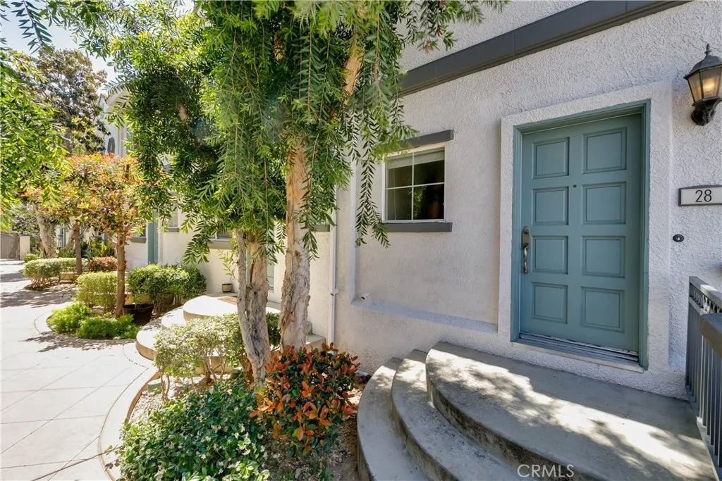 Northridge, CA 91324