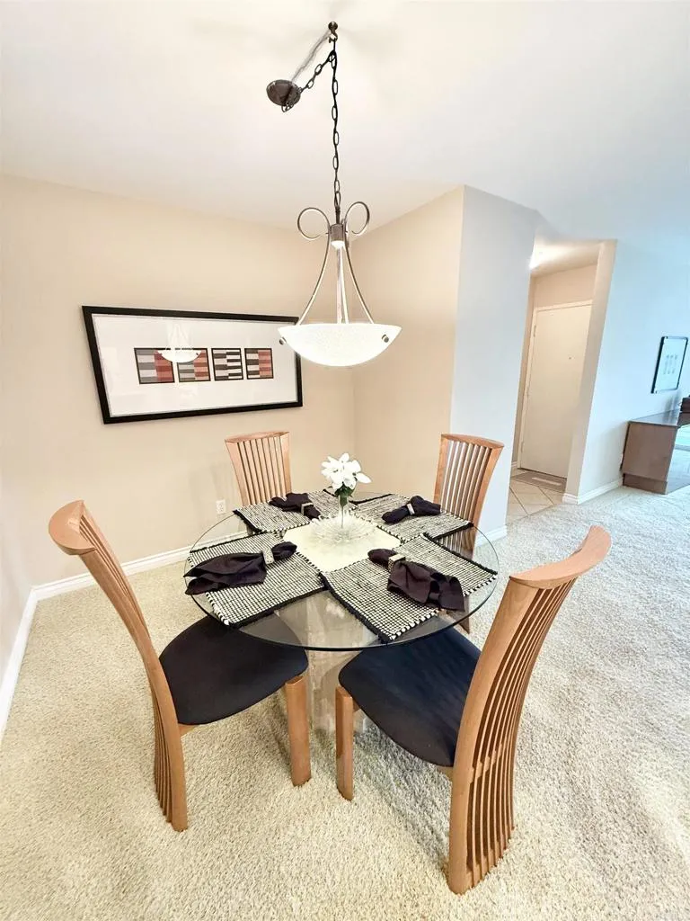 https://cdn.realtyfeed.com/cdn/127/306678640/073838cc6902e163083896c8965da02d.webp