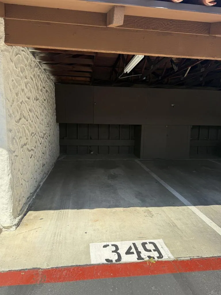 https://cdn.realtyfeed.com/cdn/127/306678640/09539b5c18fcaf0147b937f1097772d2.webp