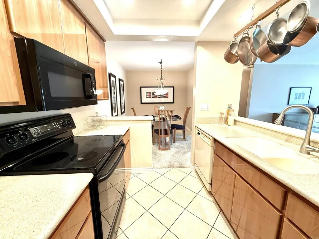 https://cdn.realtyfeed.com/cdn/127/306678640/4f931956004ac3cbbd3cb7e5161629c7.webp