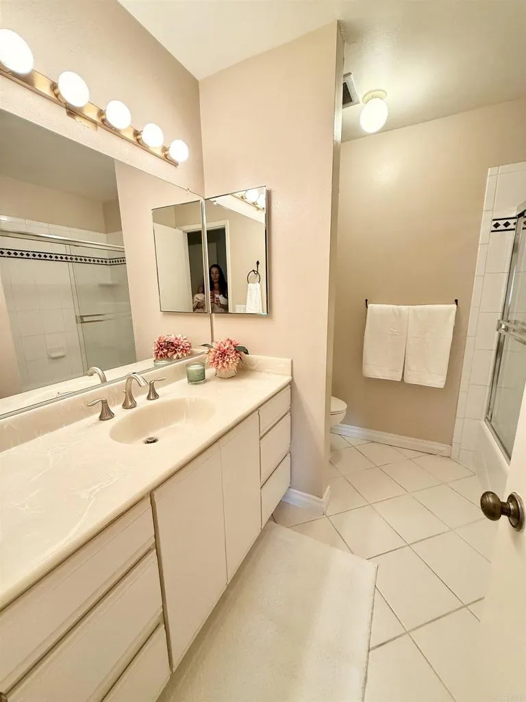 https://cdn.realtyfeed.com/cdn/127/306678640/51e9d6b106c0ba688bb08877be978286.webp