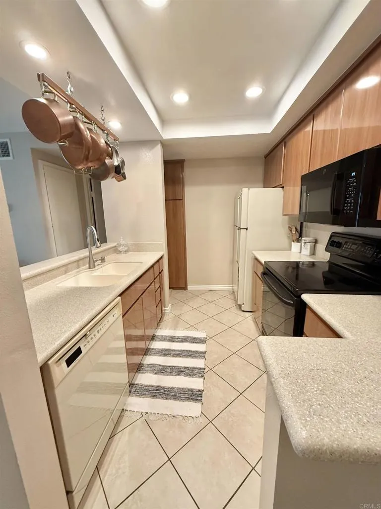 https://cdn.realtyfeed.com/cdn/127/306678640/93199758c951db061f328a21090b876b.webp