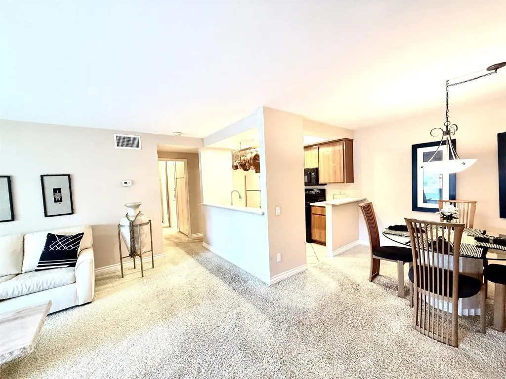 Photo #9: NDP2602974 Listing: Photo #9