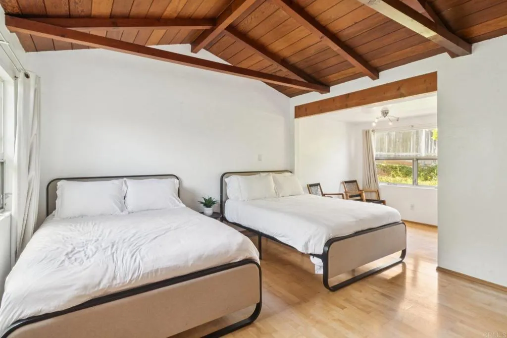 https://cdn.realtyfeed.com/cdn/127/306678652/7bd9359e6b3e72489d5885b79399e310.webp
