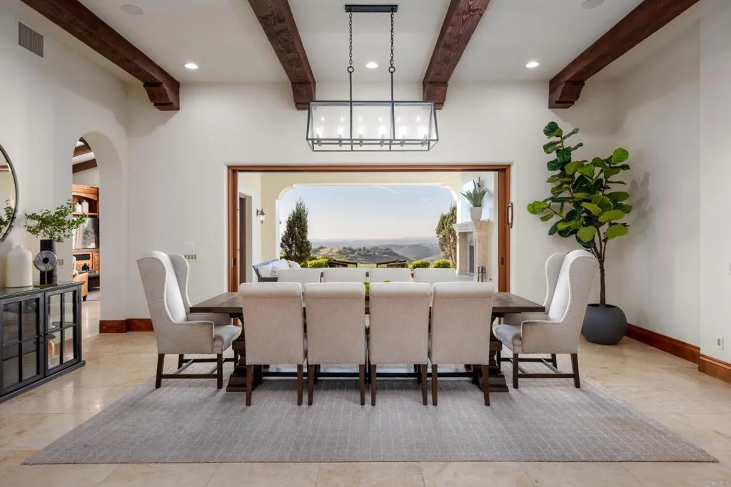 https://cdn.realtyfeed.com/cdn/127/306678660/28a6ac82b05ad616d4e0c5d0cf533625.webp