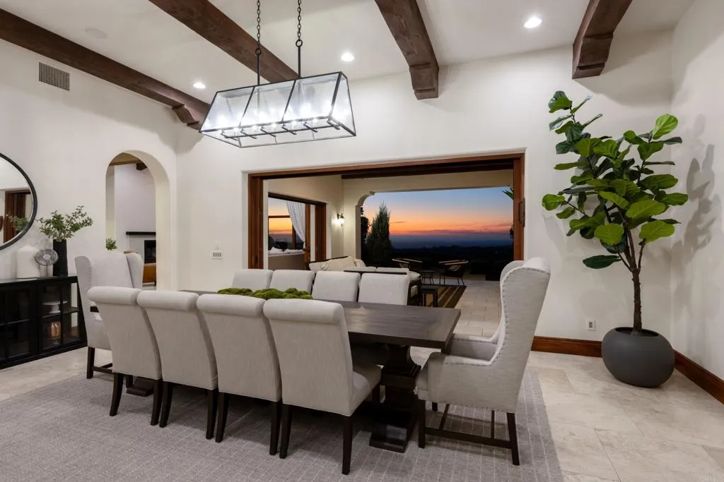 https://cdn.realtyfeed.com/cdn/127/306678660/a7147a6f0f478a234164233fe920b017.webp