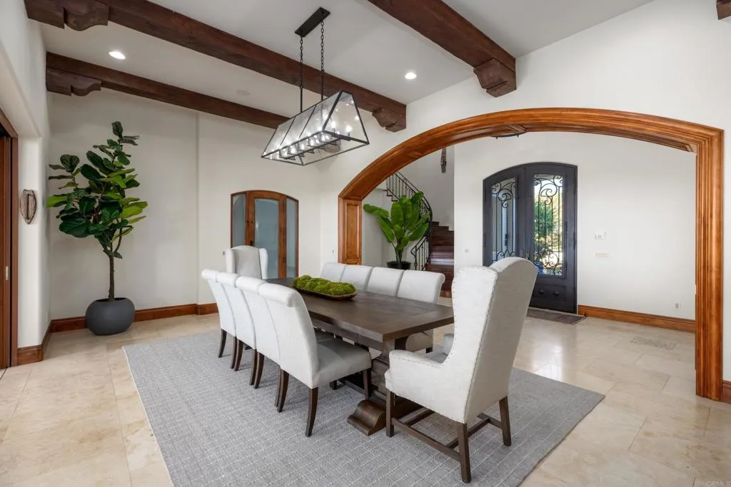 https://cdn.realtyfeed.com/cdn/127/306678660/fcae3daaaca4921cfb97e5067ec7282b.webp