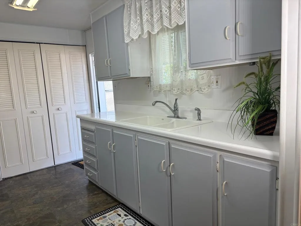 https://cdn.realtyfeed.com/cdn/127/306678728/0a7b418782bcd1883bb545b144d16200.webp