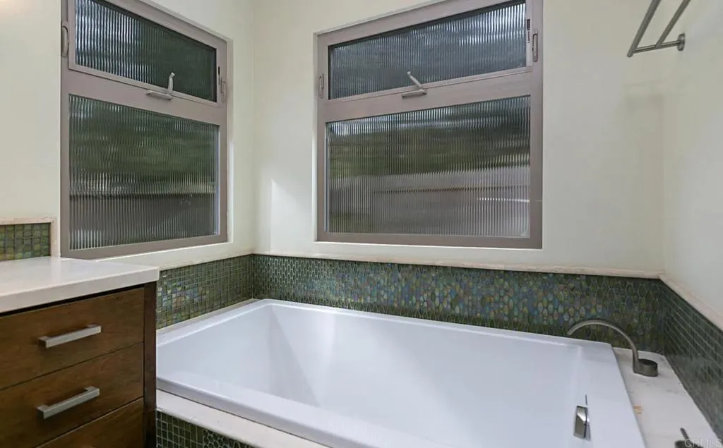 2895 Brentwood Court, Carlsbad, CA, 92008