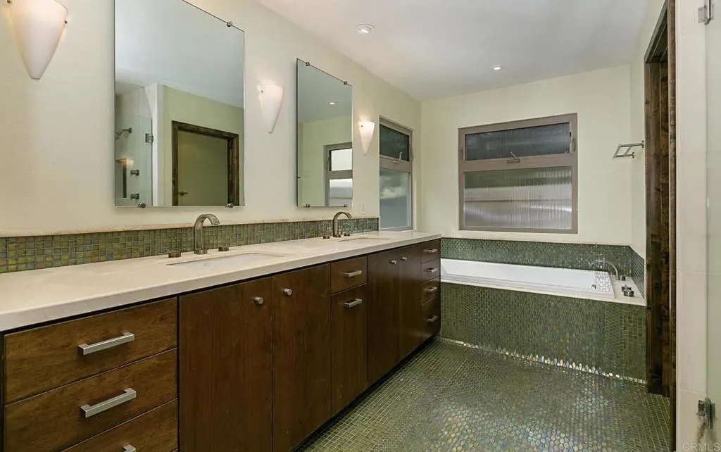 2895 Brentwood Court, Carlsbad, CA, 92008