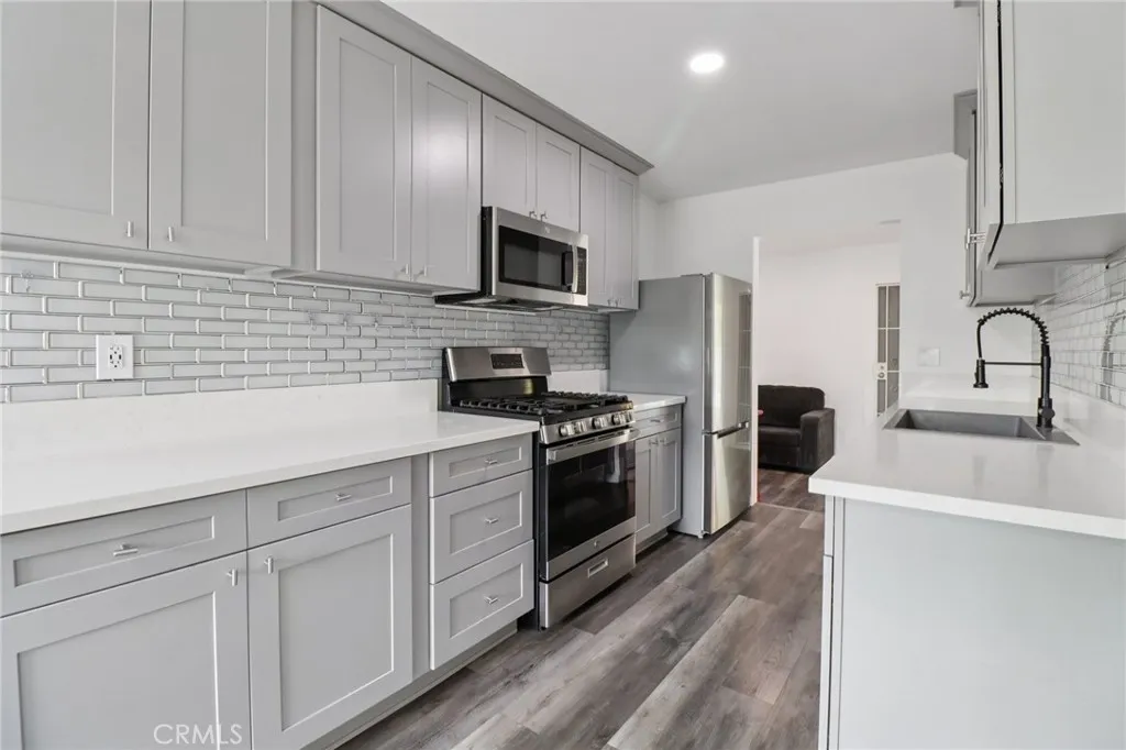 https://cdn.realtyfeed.com/cdn/127/306678869/d44bacf8d9590a831d7bf19f5c6a235e.webp