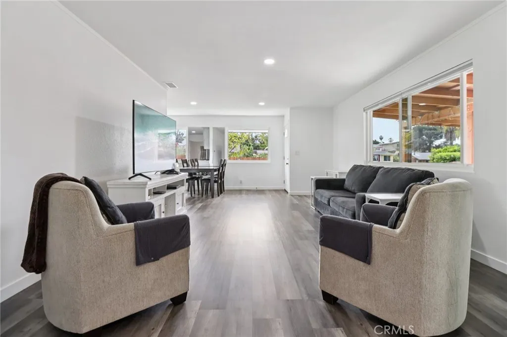 https://cdn.realtyfeed.com/cdn/127/306678869/f864f1c1f0c45722e5c03b2d5bfc8478.webp