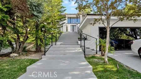Calabasas, CA 91302