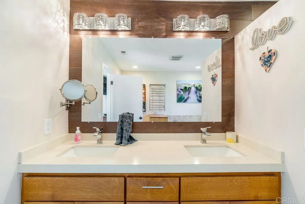 https://cdn.realtyfeed.com/cdn/127/306678891/2b3954c484fb351fa1270c92e5a0c823.webp