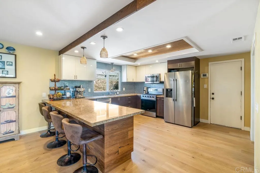 https://cdn.realtyfeed.com/cdn/127/306678891/2b4ce766a3c8f4b233956c12b5752de9.webp
