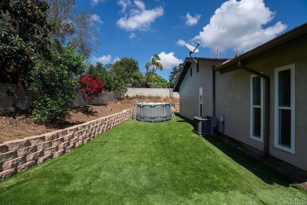 https://cdn.realtyfeed.com/cdn/127/306678891/7c8671e2a7a8d1c0194e8e57b833ea5a.webp