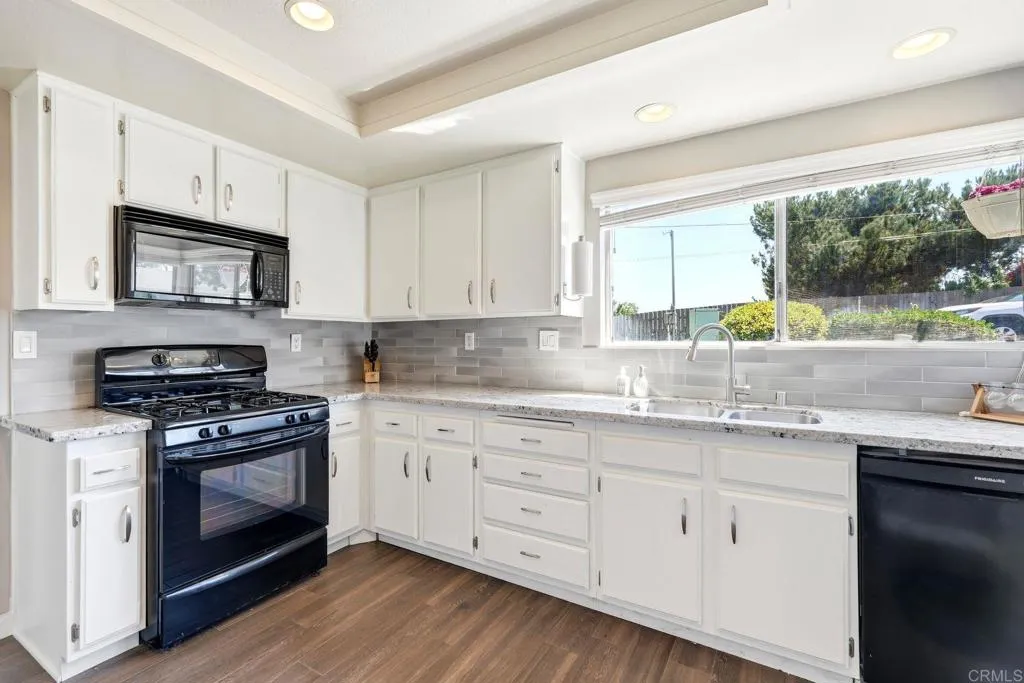 Photo #1: NDP2603001 Listing: Photo #1