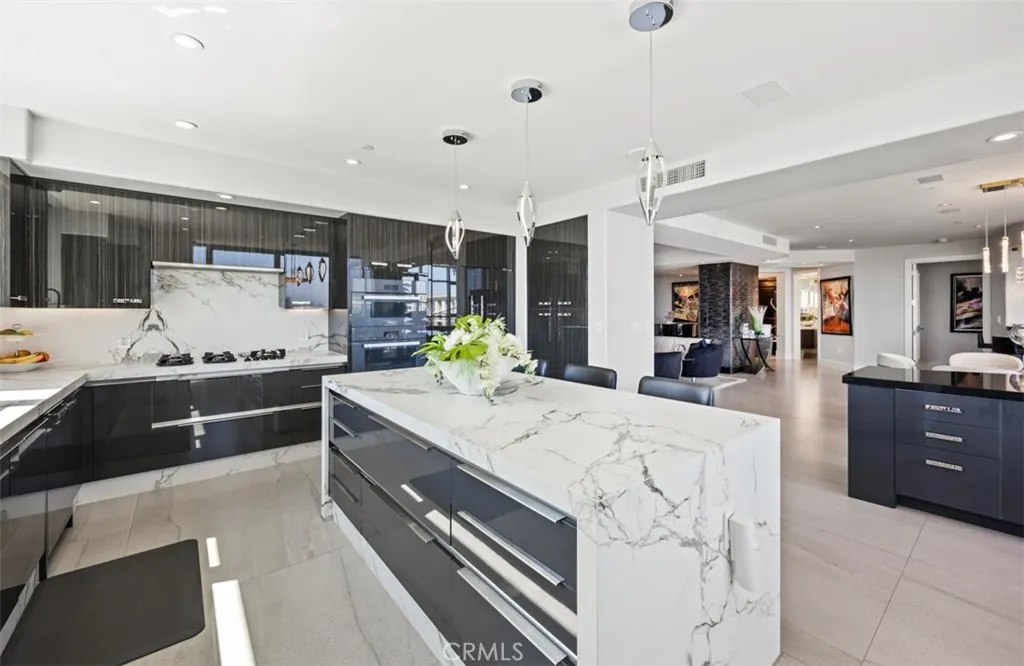 8155 Scholarship, Irvine, CA, 92612