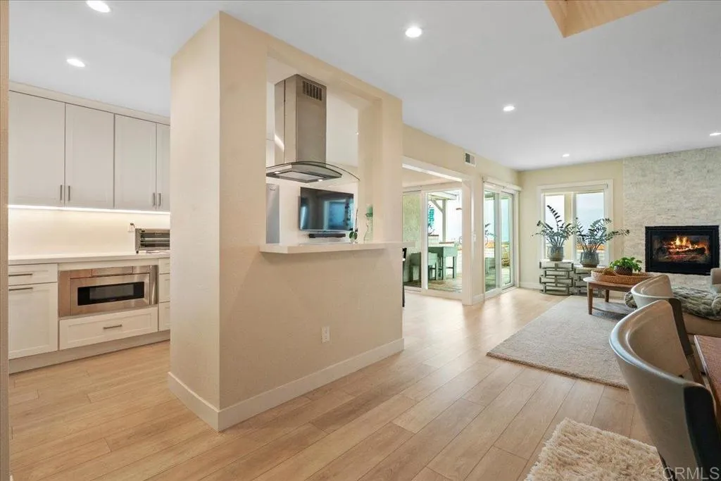 https://cdn.realtyfeed.com/cdn/127/306678964/07f914a05c74e8b4de908ee5d280c0b9.webp