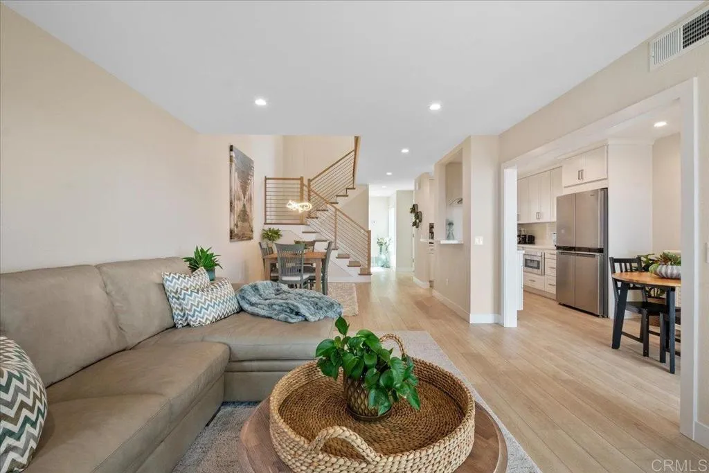 Photo #9: NDP2603006 Listing: Photo #9