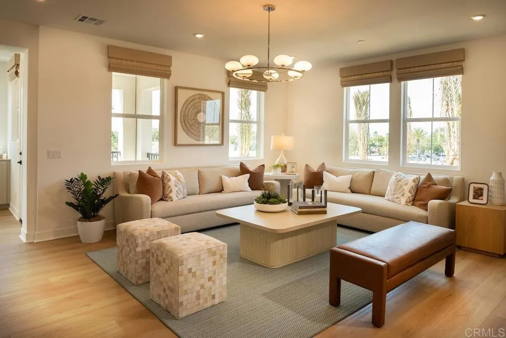 https://cdn.realtyfeed.com/cdn/127/306679042/2b26a1bcefed6c43bb264659b34907a7.webp