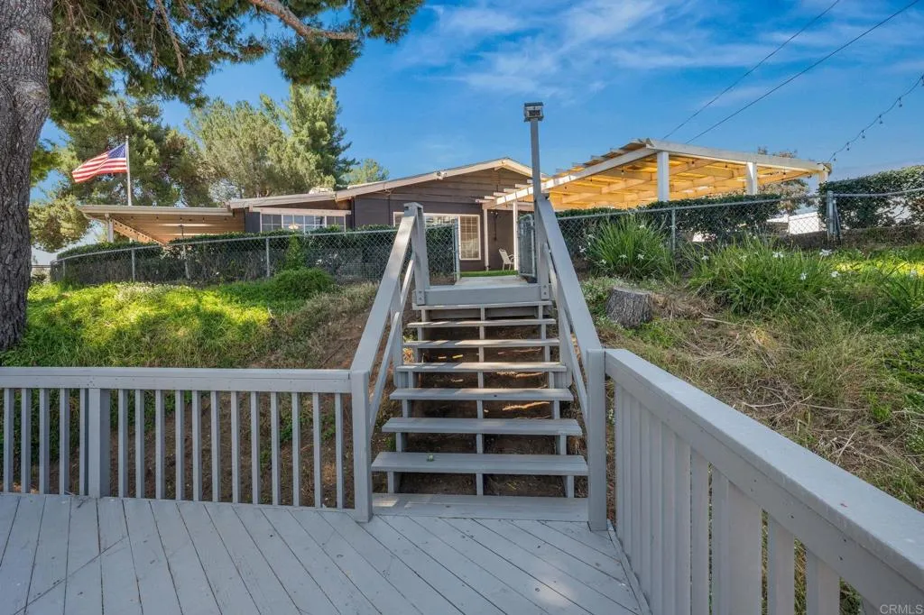 https://cdn.realtyfeed.com/cdn/127/306679059/12a6e30d8d3cc5bc75381858dc12c3f3.webp