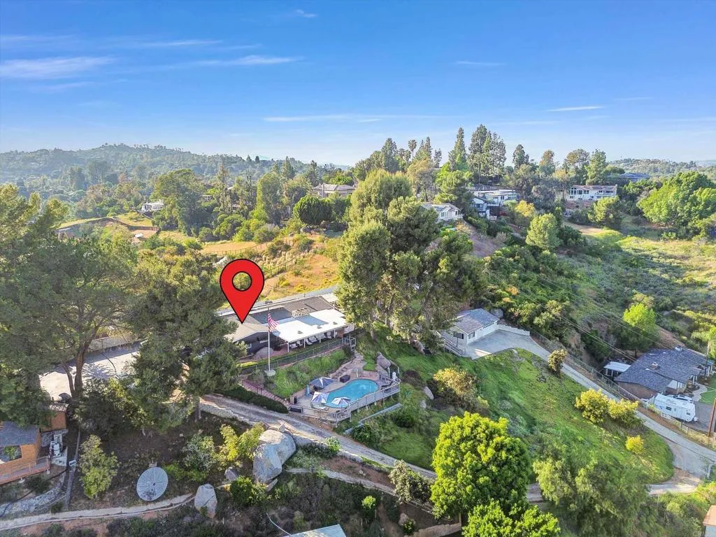 https://cdn.realtyfeed.com/cdn/127/306679059/4b1f315c39c415bcdb45647dc33a99b3.webp