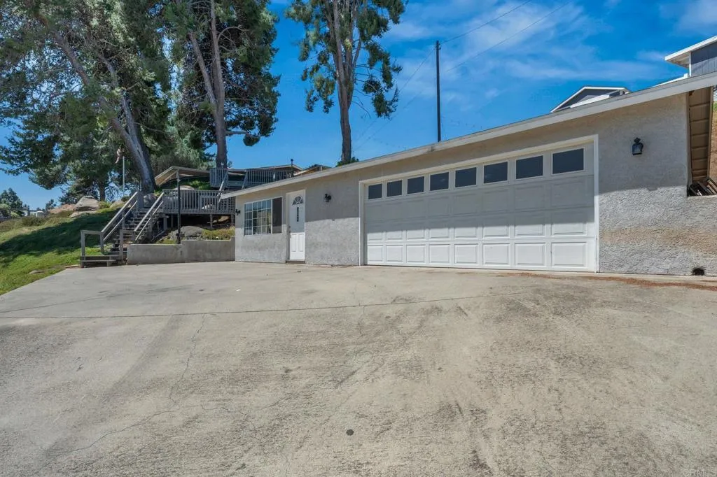 https://cdn.realtyfeed.com/cdn/127/306679059/a6e2ef2a822e4033480104ad5c1cf2ab.webp