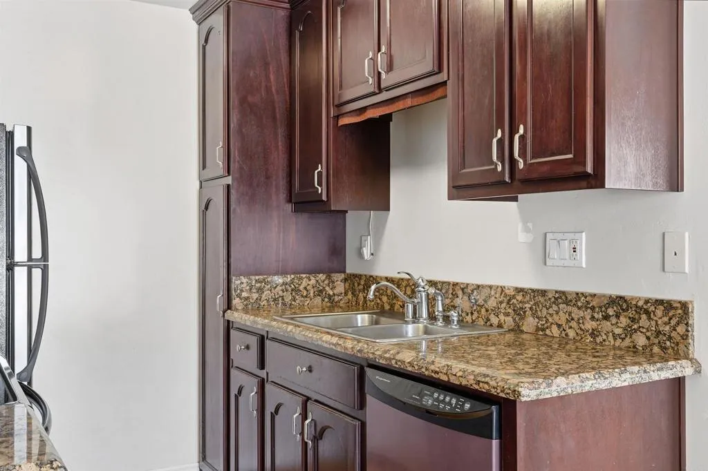 Photo #9: PTP2602368 Listing: Photo #9