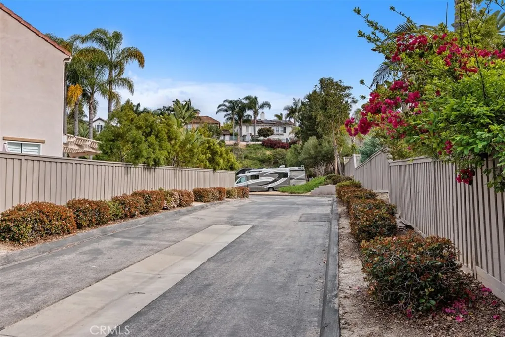 https://cdn.realtyfeed.com/cdn/127/306679125/0d55ce8e943b48fb1e2c9bd36827beec.webp