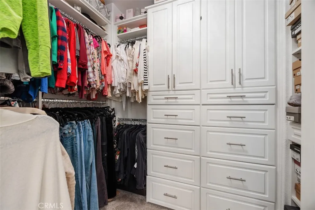 https://cdn.realtyfeed.com/cdn/127/306679125/3dbf8f02778b5c2d75c2f3a19d5a1ab1.webp