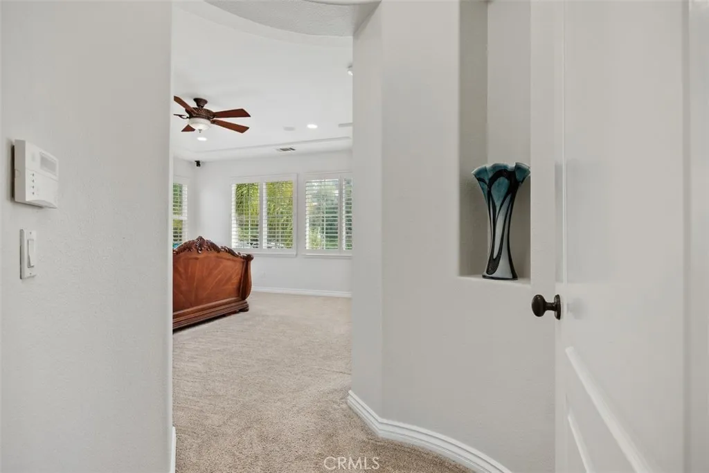 https://cdn.realtyfeed.com/cdn/127/306679125/99b4f2e52da91fe77e0f890b39cb3505.webp