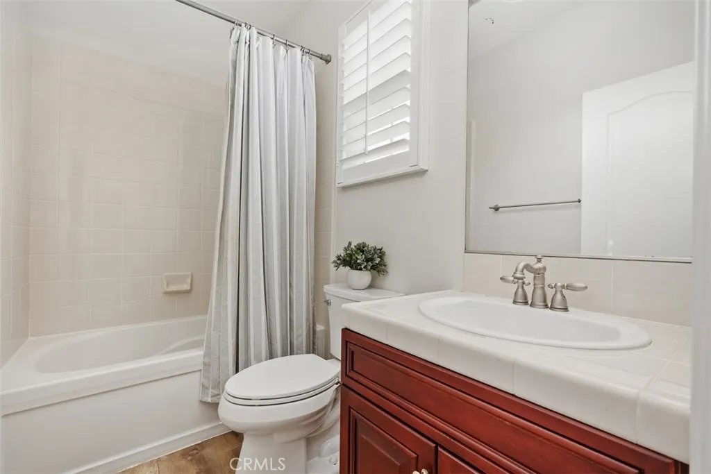 https://cdn.realtyfeed.com/cdn/127/306679125/a62dba70aae03b59f8581ee8d4a0ed9f.webp