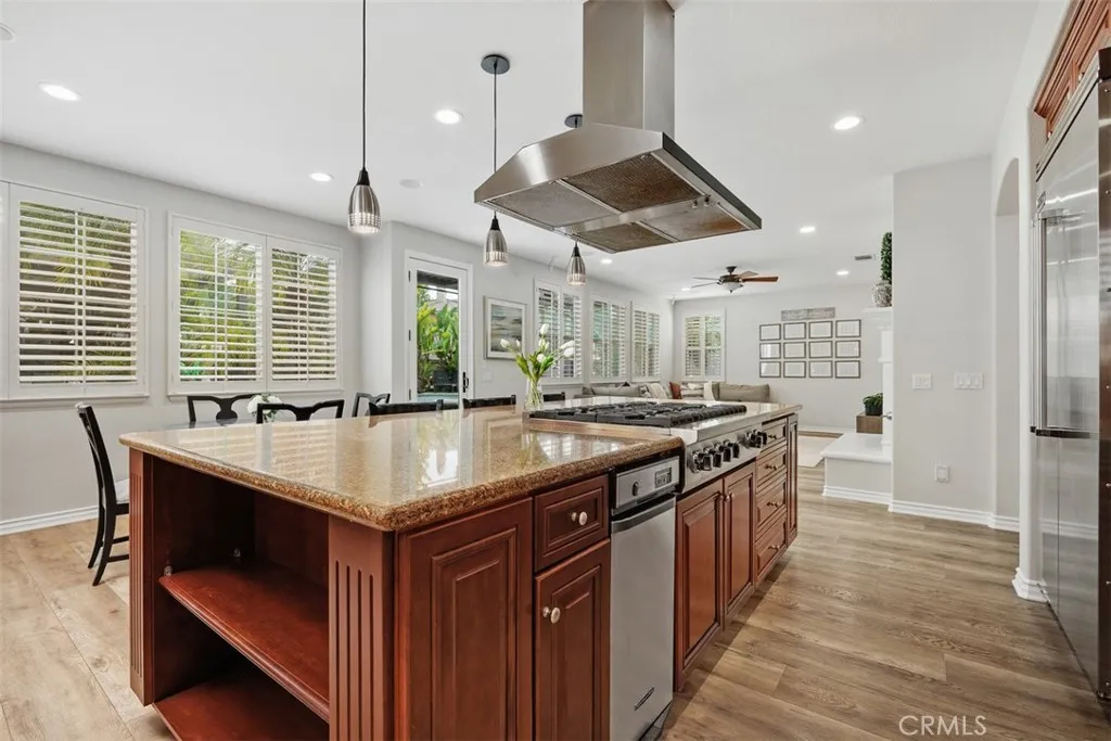 https://cdn.realtyfeed.com/cdn/127/306679125/af49e72275133cfec085e7a0f6ca0641.webp