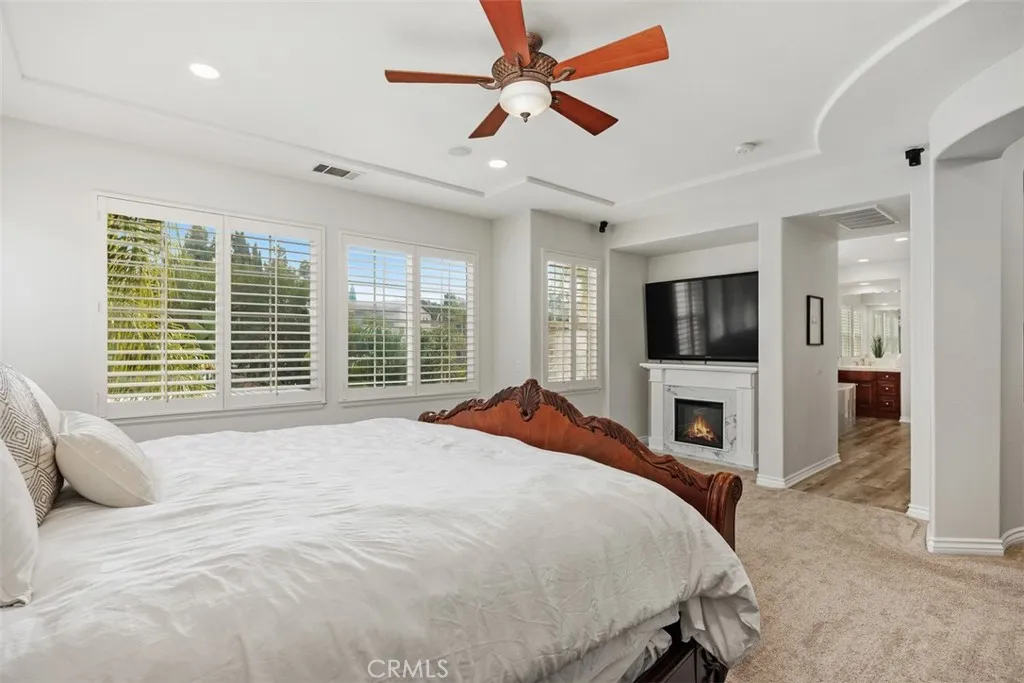https://cdn.realtyfeed.com/cdn/127/306679125/e0dd669e0535fabc5143d06e0dc7f166.webp