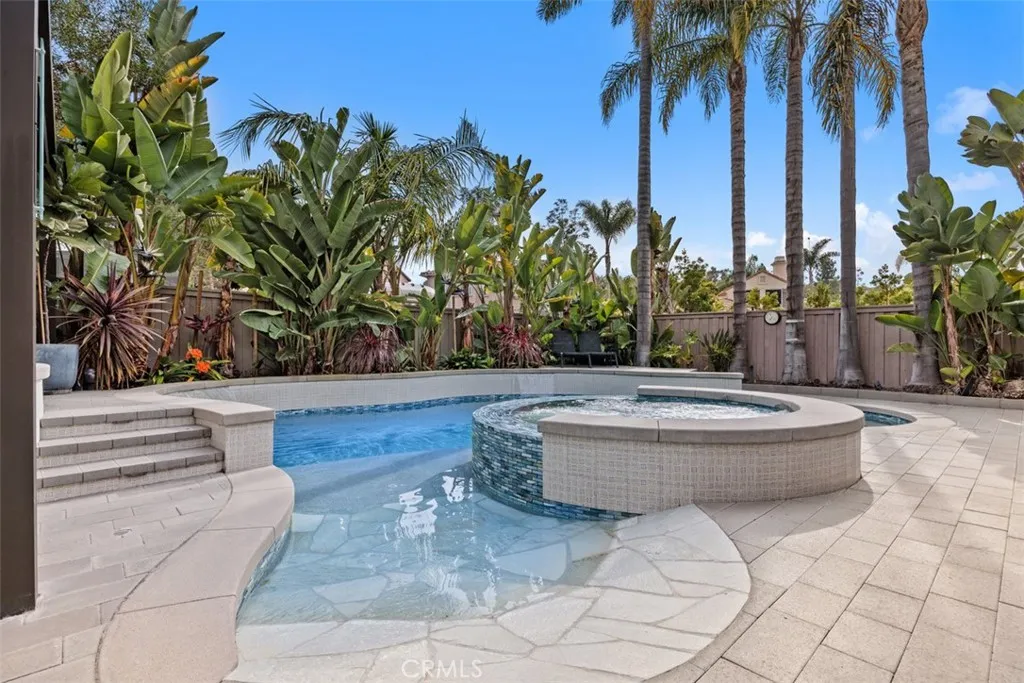 https://cdn.realtyfeed.com/cdn/127/306679125/fe3dfc77e06c25e0cb1b48c9d760313a.webp