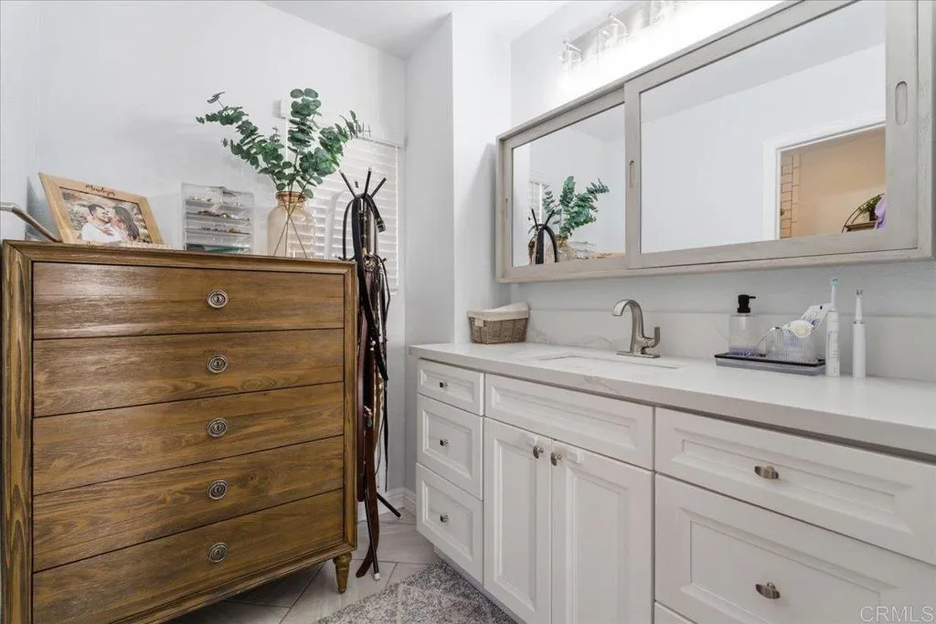 https://cdn.realtyfeed.com/cdn/127/306679126/e274507ac098907d0397c98c6a1a9f97.webp