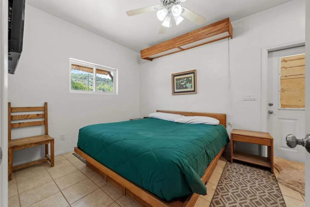https://cdn.realtyfeed.com/cdn/127/306679185/128fc370856300219047656bc71c44e6.webp