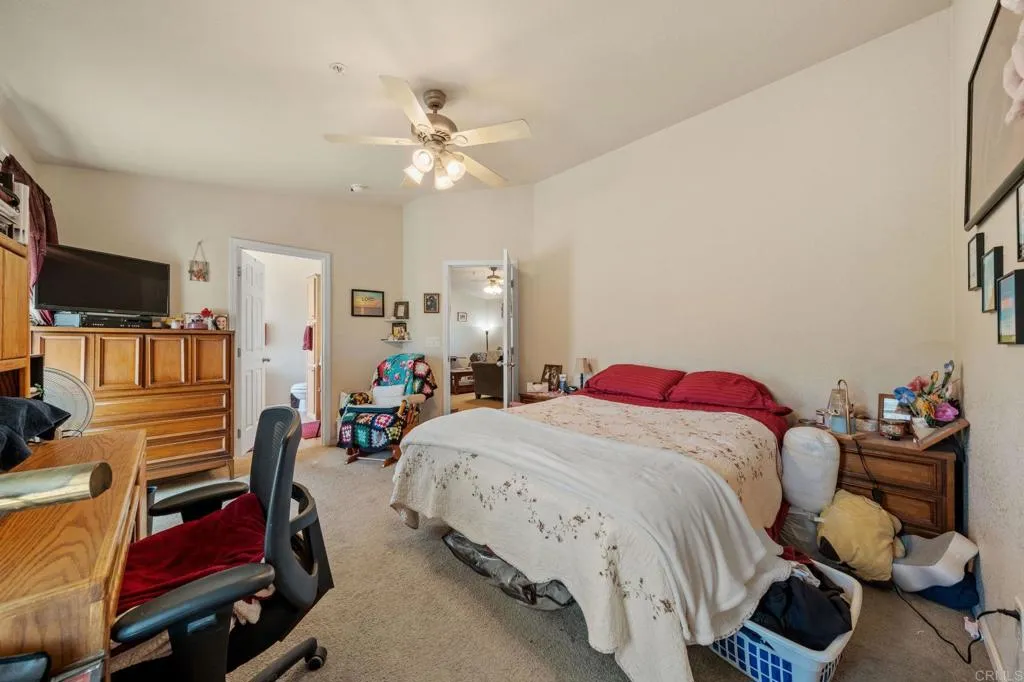 https://cdn.realtyfeed.com/cdn/127/306679185/2bab464197d4c17f691099ed149cc9d0.webp