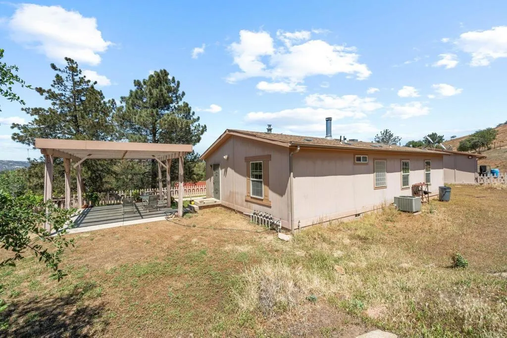 https://cdn.realtyfeed.com/cdn/127/306679185/475b8e02ba109c9179f1fa861c044465.webp