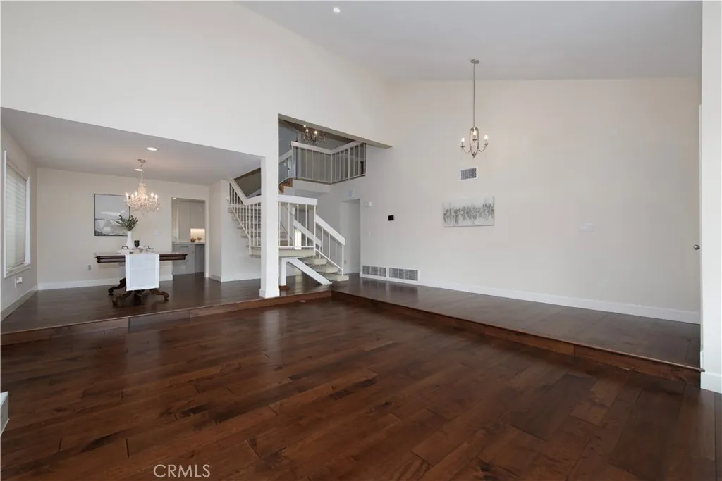 https://cdn.realtyfeed.com/cdn/127/306679268/708c0ef555941d985efa0aa952105719.webp