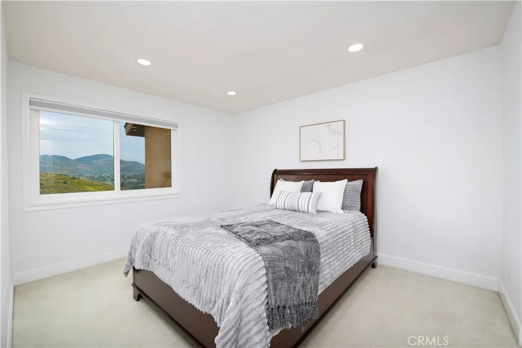 https://cdn.realtyfeed.com/cdn/127/306679268/79a79723d6a179fb8b5e03527d47efca.webp