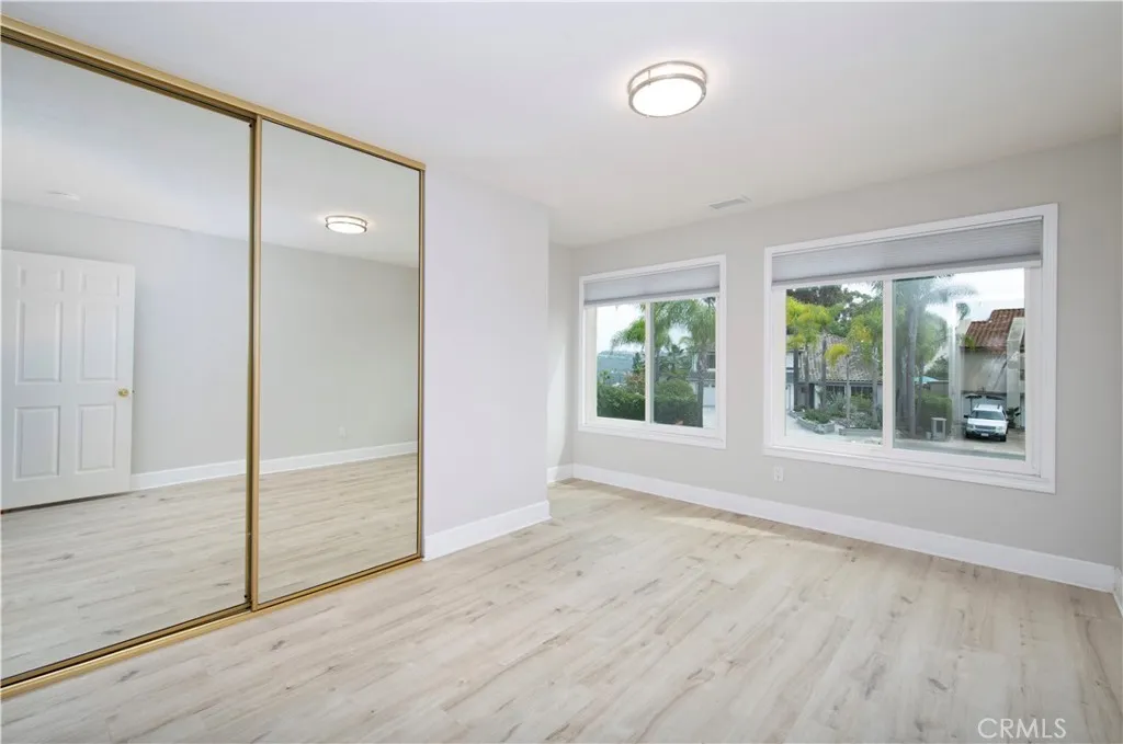 https://cdn.realtyfeed.com/cdn/127/306679268/9eaacd890cf1fa37168d36c1e6f69a62.webp