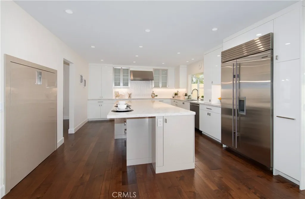 https://cdn.realtyfeed.com/cdn/127/306679268/b48d53c40b7235bfbde75a8078f92e8c.webp