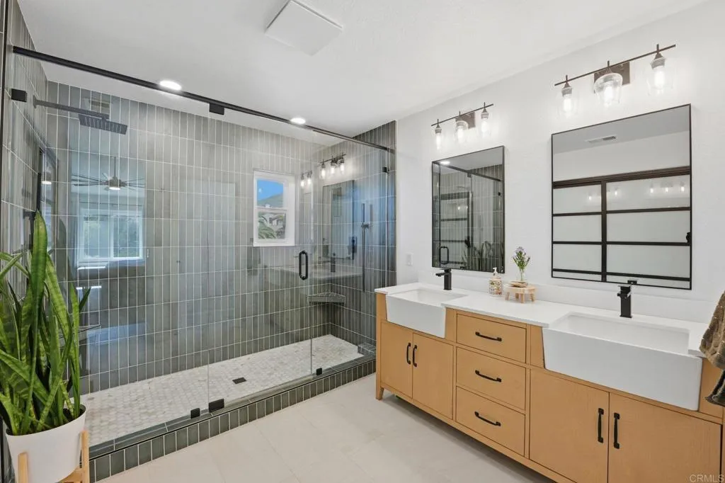 https://cdn.realtyfeed.com/cdn/127/306679274/147851125cb05a5bb9cc4ebb8bbfcf94.webp