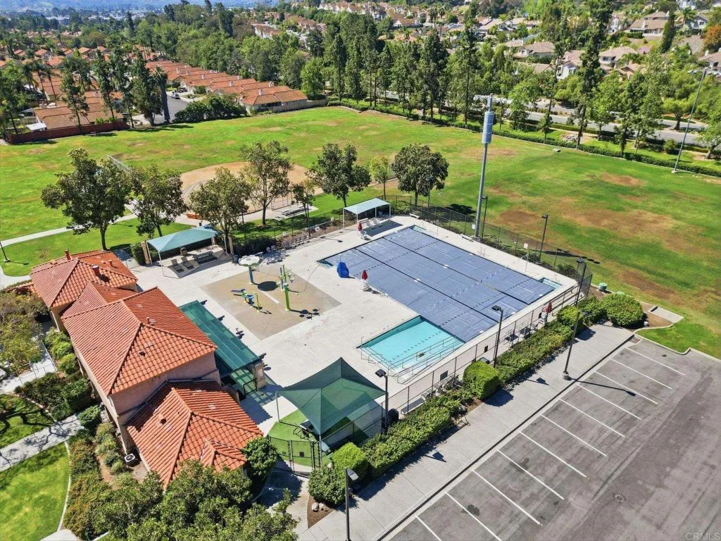 https://cdn.realtyfeed.com/cdn/127/306679274/6f61b3655e60408694ba4550a756c9f1.webp
