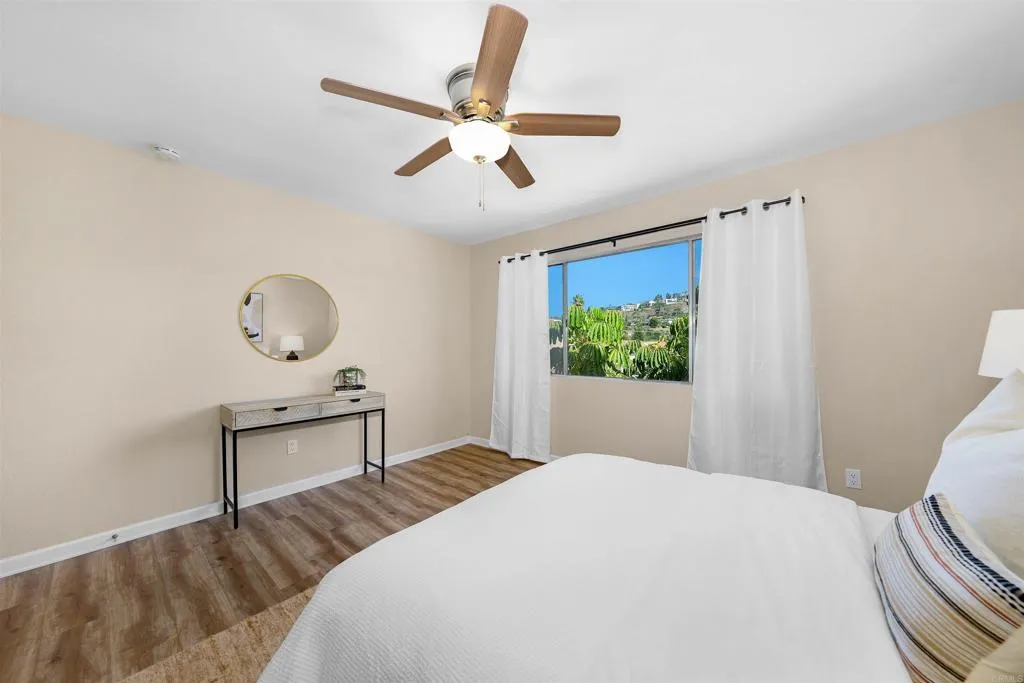 https://cdn.realtyfeed.com/cdn/127/306679278/4ccd4999e36de6259dfc2447a81b6570.webp
